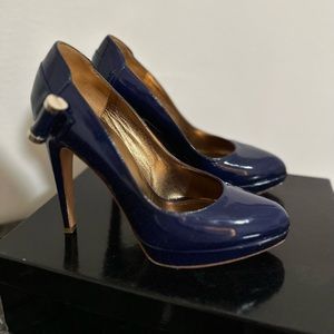 Women’s Escada pumps